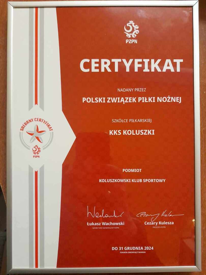 KKS KOLUSZKI ze srebrnym certyfikatem PZPN 