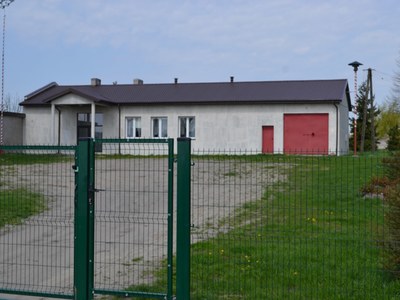Zakup wyposażenia od świetlicy wiejskiej w Ciachcinie (komputery i meble)