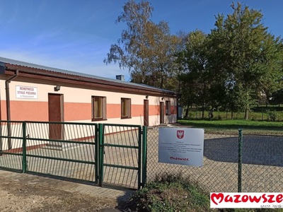 Utwardzenie placu przed świetlicą wiejską w Niszczycach