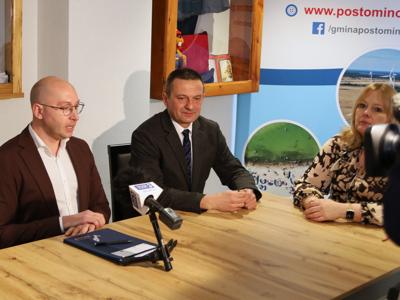 Podpisanie umowy na zakup wozu strażackiego