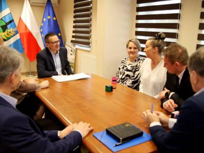 Podpisanie umów sport