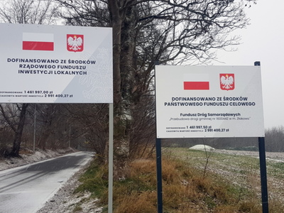 Droga w miejscowości Złakowo