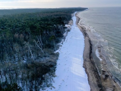 Zima dronem