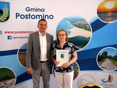 Podpisanie umów Inicjatywy Lokalne