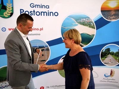 Podpisanie umów Inicjatywy Lokalne