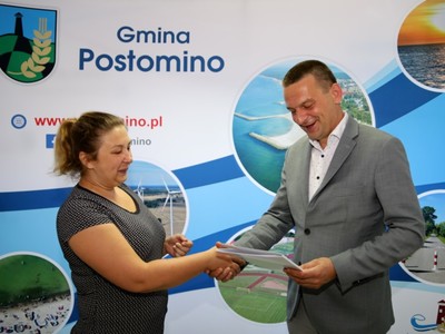 Podpisanie umów Inicjatywy Lokalne