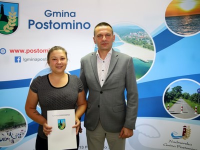 Podpisanie umów Inicjatywy Lokalne