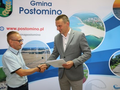 Podpisanie umów Inicjatywy Lokalne