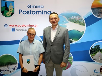 Podpisanie umów Inicjatywy Lokalne