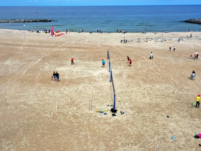 Plaża "Dubaj" w Jarosławcu