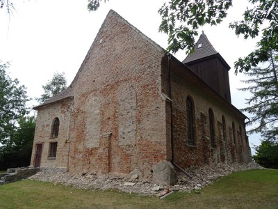 Kościół w Postominie