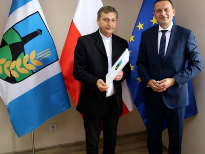 Podpisanie umowy kościół Pieńkowo