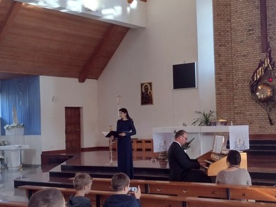 Koncert z cyklu „Letnie Wieczory Oganowo-Kameralne w Jarosławcu”...