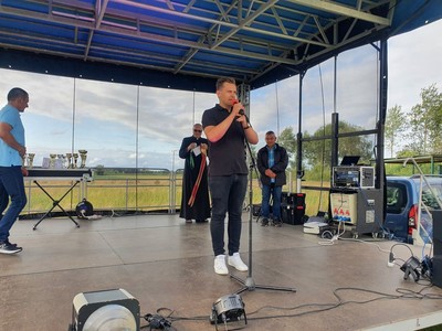 Festyn rodzinny z okazji otwarcia świetlicy w Nosalinie