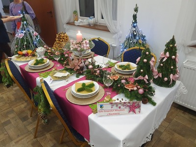 Pokaz stołów wigilijnych