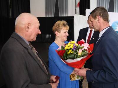 Wręczenie medali z okazji 50 lat pożycia małżeńskiego