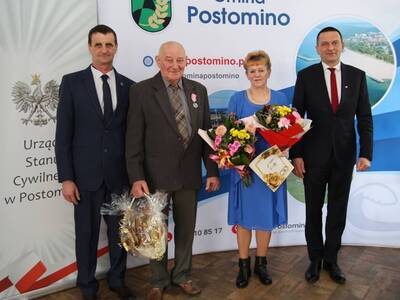 Wręczenie medali z okazji 50 lat pożycia małżeńskiego