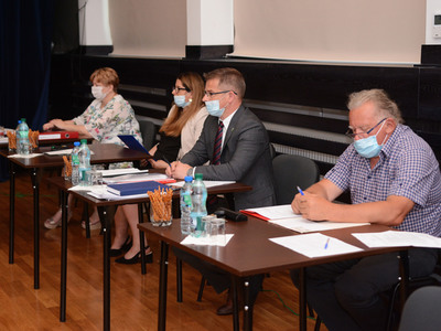 Sesja absolutoryjna w gminie Pysznica - sala widowiskowa w Domu Kultury w Pysznicy