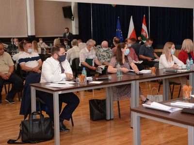 Sesja absolutoryjna w gminie Pysznica - sala widowiskowa w Domu Kultury w Pysznicy