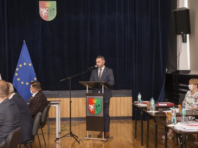 Sesja absolutoryjna w gminie Pysznica - sala widowiskowa w Domu Kultury w Pysznicy