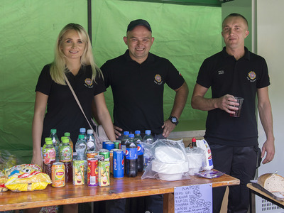 Piknik rodzinny na placu szkolnym PSP w Kłyżowie - Strażacy OSP Kłyżów
