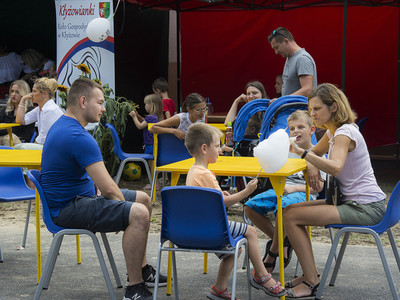 Piknik rodzinny na placu szkolnym PSP w Kłyżowie.