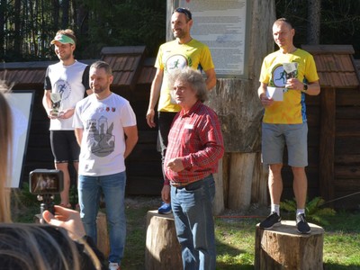 Pierwszy Bieg Miejscami Pamięci Kochany 2021 - rozdanie nagród