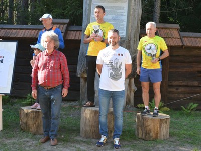Pierwszy Bieg Miejscami Pamięci Kochany 2021 - rozdanie nagród