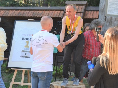 Pierwszy Bieg Miejscami Pamięci Kochany 2021 - rozdanie nagród