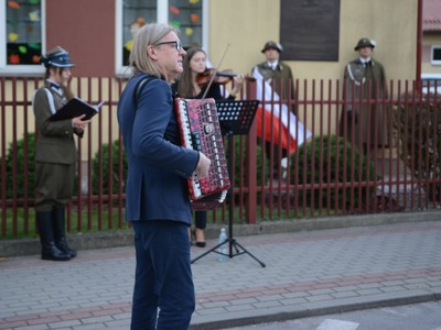 Uroczyste obchody 82 rocznicy śmierci kaprala Franciszka Dziuby w Jastkowicach