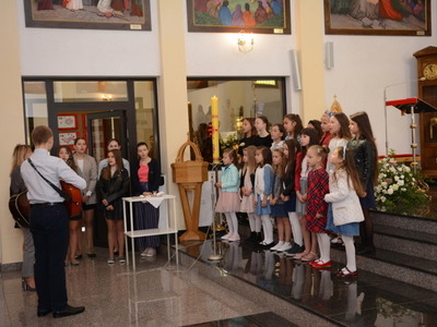 Uroczyste obchody 82 rocznicy śmierci kaprala Franciszka Dziuby w Jastkowicach - Msza Św. w kościele pw. Przemienienia Pańskiego
