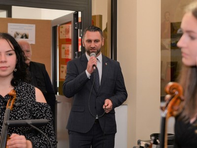 Uroczyste obchody 82 rocznicy śmierci kaprala Franciszka Dziuby w Jastkowicach - koncert pieśni patriotycznych