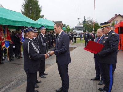 Przekazanie wozu Jednostce OSP Studzieniec