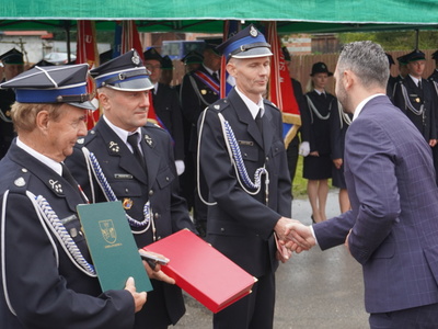 Przekazanie wozu Jednostce OSP Studzieniec