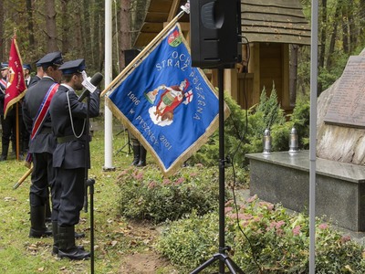 Uroczystości w Kochanach - Poczty Sztandarowe