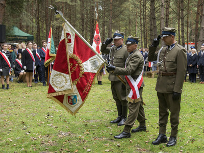 Uroczystości w Kochanach - Poczty Sztandarowe