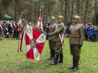 Uroczystości w Kochanach - Poczty Sztandarowe