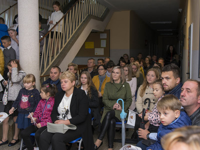 Uroczystość odsłonięcia tablicy pamiątkowej w PSP w Kłyżowie