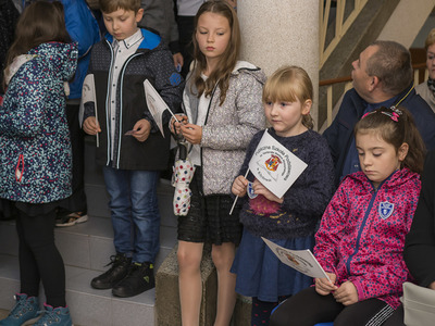 Uroczystość odsłonięcia tablicy pamiątkowej w PSP w Kłyżowie
