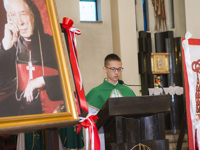 Uroczystość odsłonięcia tablicy pamiątkowej w PSP w Kłyżowie - Msza Św. w kościele pw. Wniebowzięcia NMP i św. Maksymiliana Kolbe w Kłyżowie