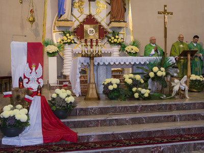 Uroczystości 103 Rocznicy Odzyskania Niepodległości w Kościele pw. Podwyższenia  Świętego Krzyża w Pysznicy.