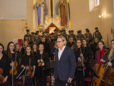 Uroczystości 103 Rocznicy Odzyskania Niepodległości w Kościele pw. Podwyższenia  Świętego Krzyża w Pysznicy - koncert "NIE GRAŁY IM SURMY".
