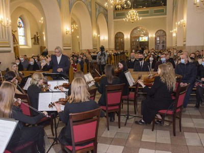 Uroczystości 103 Rocznicy Odzyskania Niepodległości w Kościele pw. Podwyższenia  Świętego Krzyża w Pysznicy - koncert "NIE GRAŁY IM SURMY".