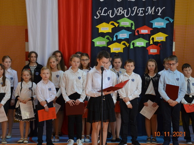 Uroczystości 11 listopada w PSP im. Kard. Stefana Wyszyńskiego w Kłyżowie