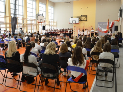 Uroczystości 11 listopada w PSP im. Armii Krajowej w Jastkowicach