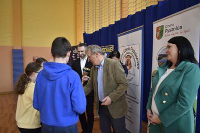 Wręczenie nagród podczas eliminacji Ogólnopolskiego Turnieju Bezpieczeństwa w Ruchu Drogowym