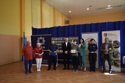 Wręczenie nagród podczas eliminacji Ogólnopolskiego Turnieju Bezpieczeństwa w Ruchu Drogowym