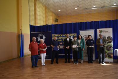 Wręczenie nagród podczas eliminacji Ogólnopolskiego Turnieju Bezpieczeństwa w Ruchu Drogowym