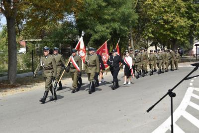 Uroczyste obchody uczczenia 85. rocznicy śmierci kaprala Franciszka Dziuby w Jastkowicach