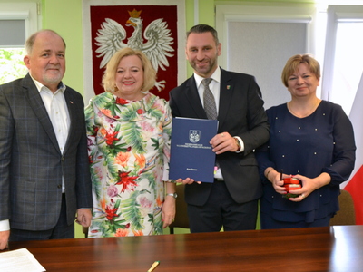 Podpisanie umowy na dofinansowanie budowy i modernizacji dróg dojazdowych do gruntów rolnych